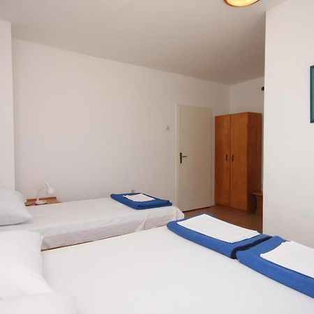 Apartments And Rooms With Parking Space Gradac, Makarska - 6819 Gradac  Chambre photo