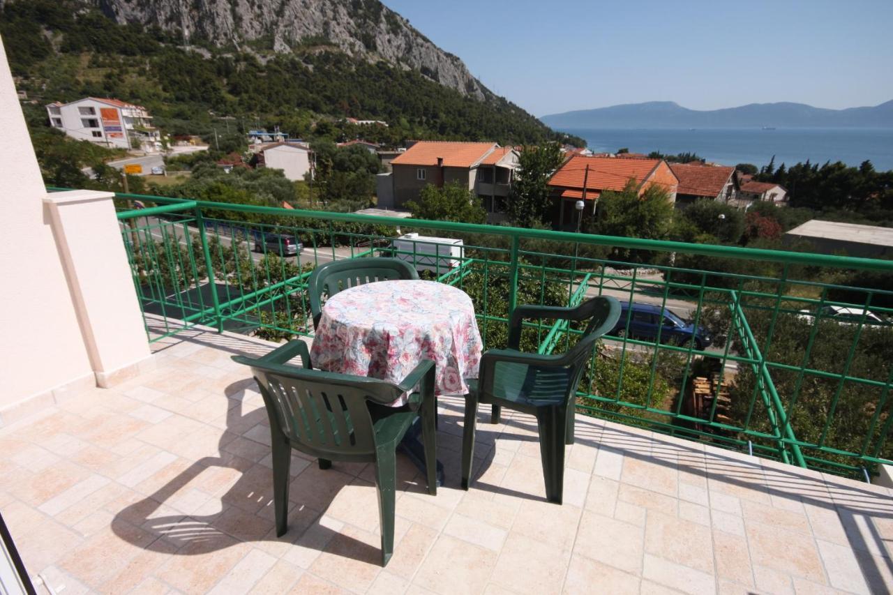 Apartments And Rooms With Parking Space Gradac, Makarska - 6819 Gradac  Extérieur photo