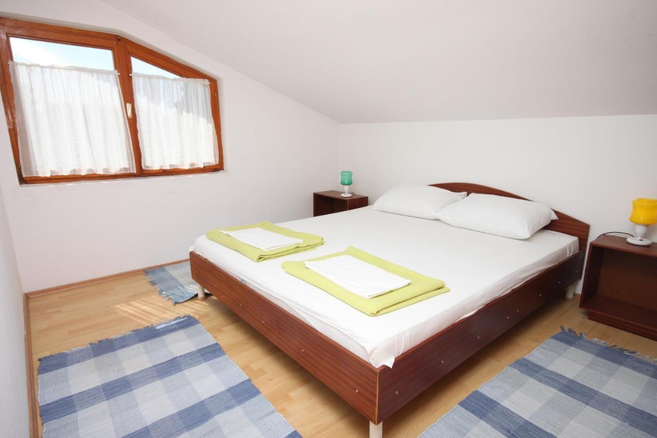 Apartments And Rooms With Parking Space Gradac, Makarska - 6819 Gradac  Extérieur photo
