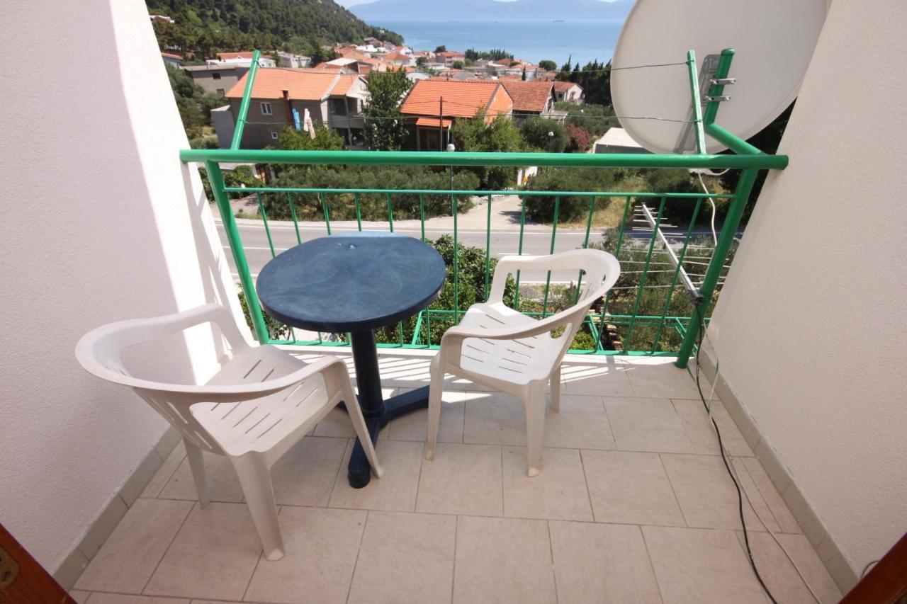 Apartments And Rooms With Parking Space Gradac, Makarska - 6819 Gradac  Extérieur photo