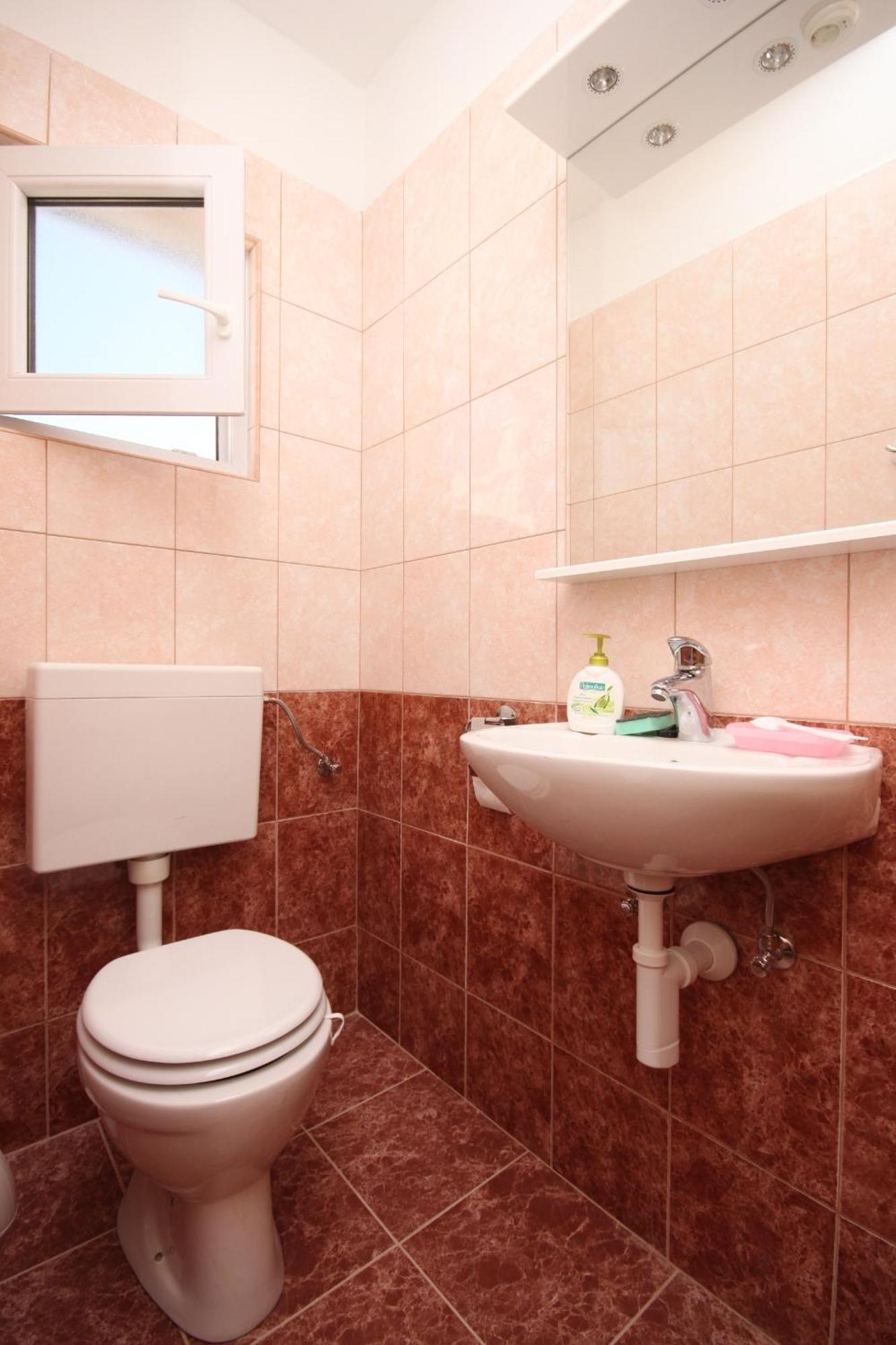 Apartments And Rooms With Parking Space Gradac, Makarska - 6819 Gradac  Chambre photo